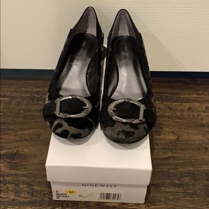 Nine West Black Gray Low Wedge Shoe